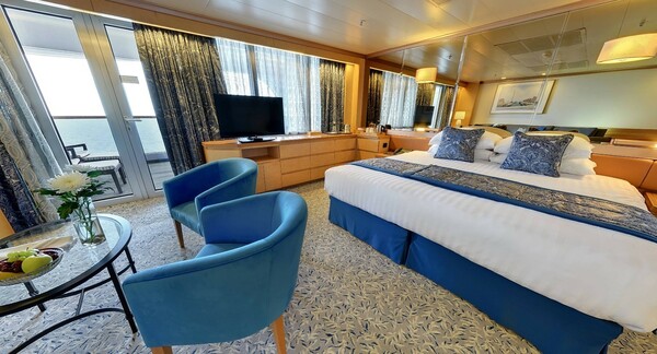 Fred Olsen Borealis - Premier Suite Adapted, PSD.jpg